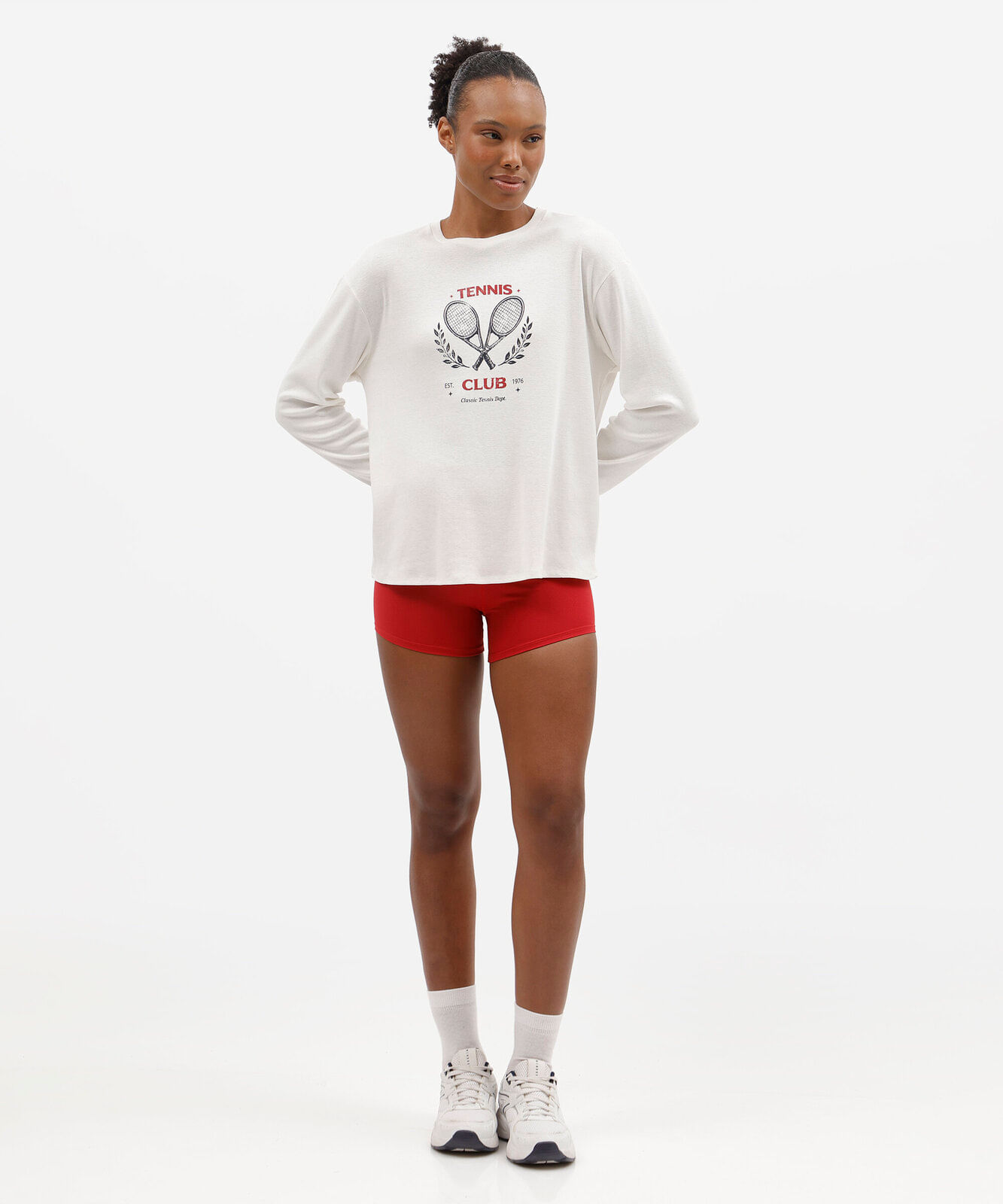camiseta esportiva feminina com algodão manga longa estampada off white