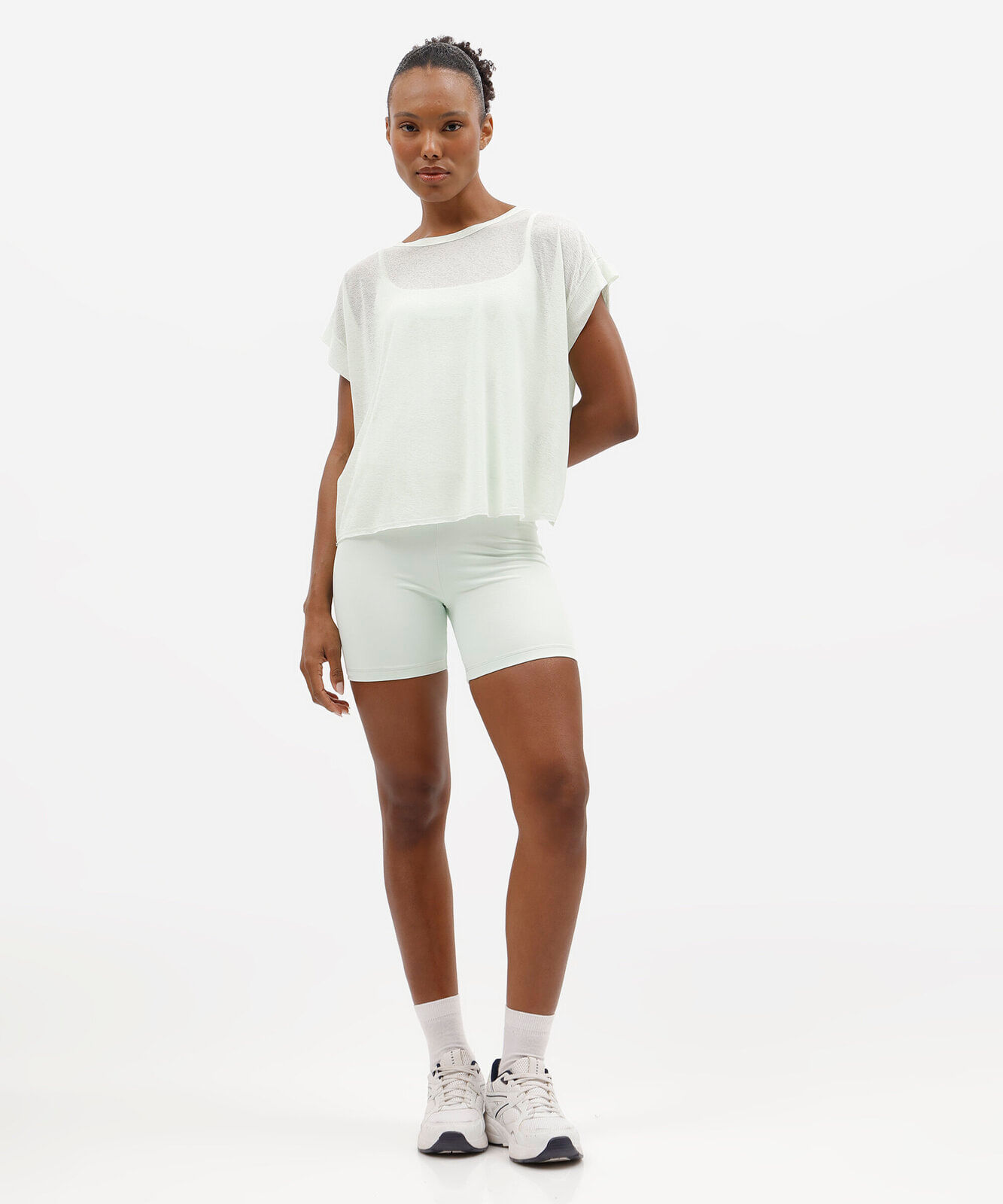 blusa feminina esportiva com recorte verde