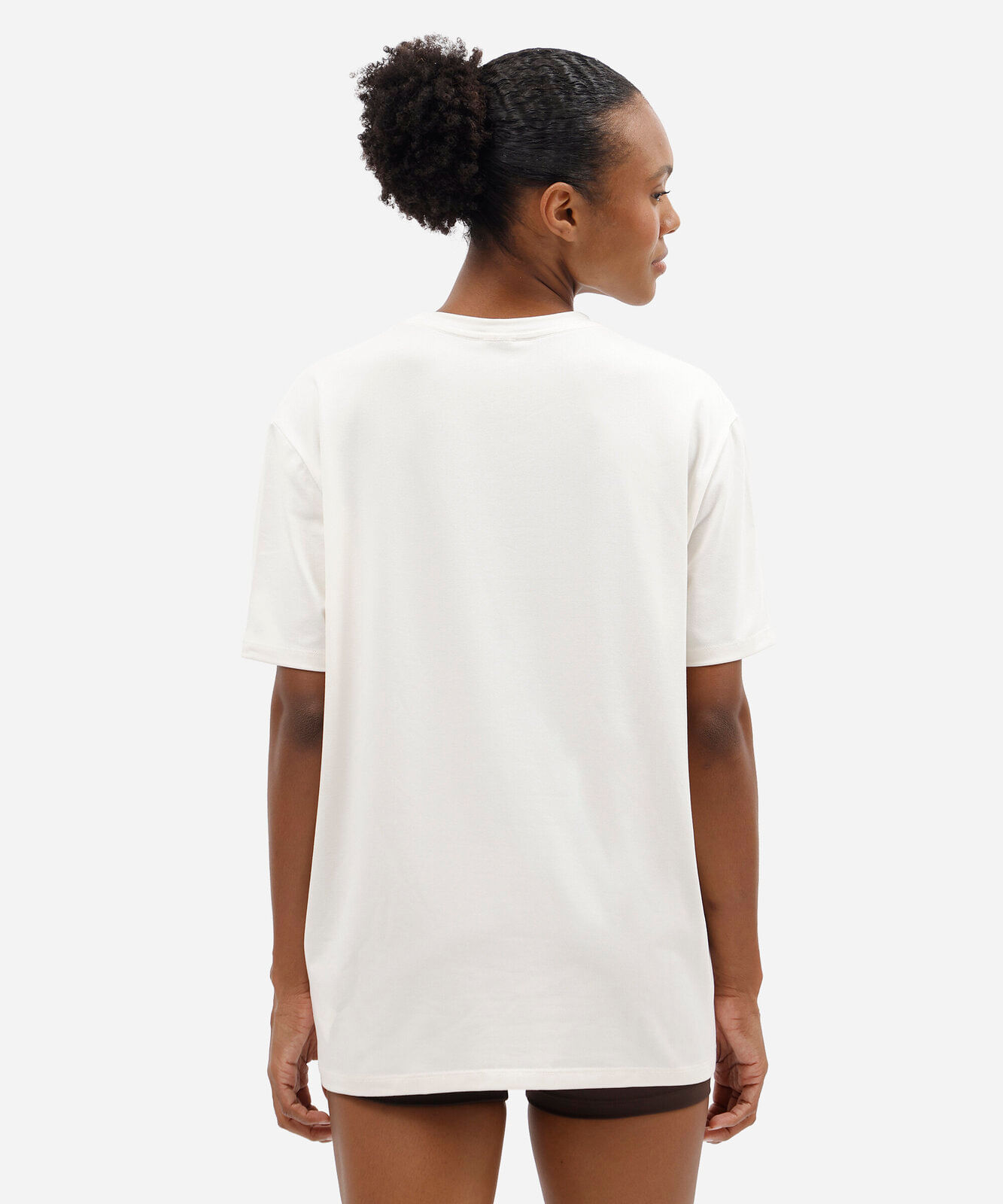 camiseta oversized feminina esportiva manga curta estampada off white