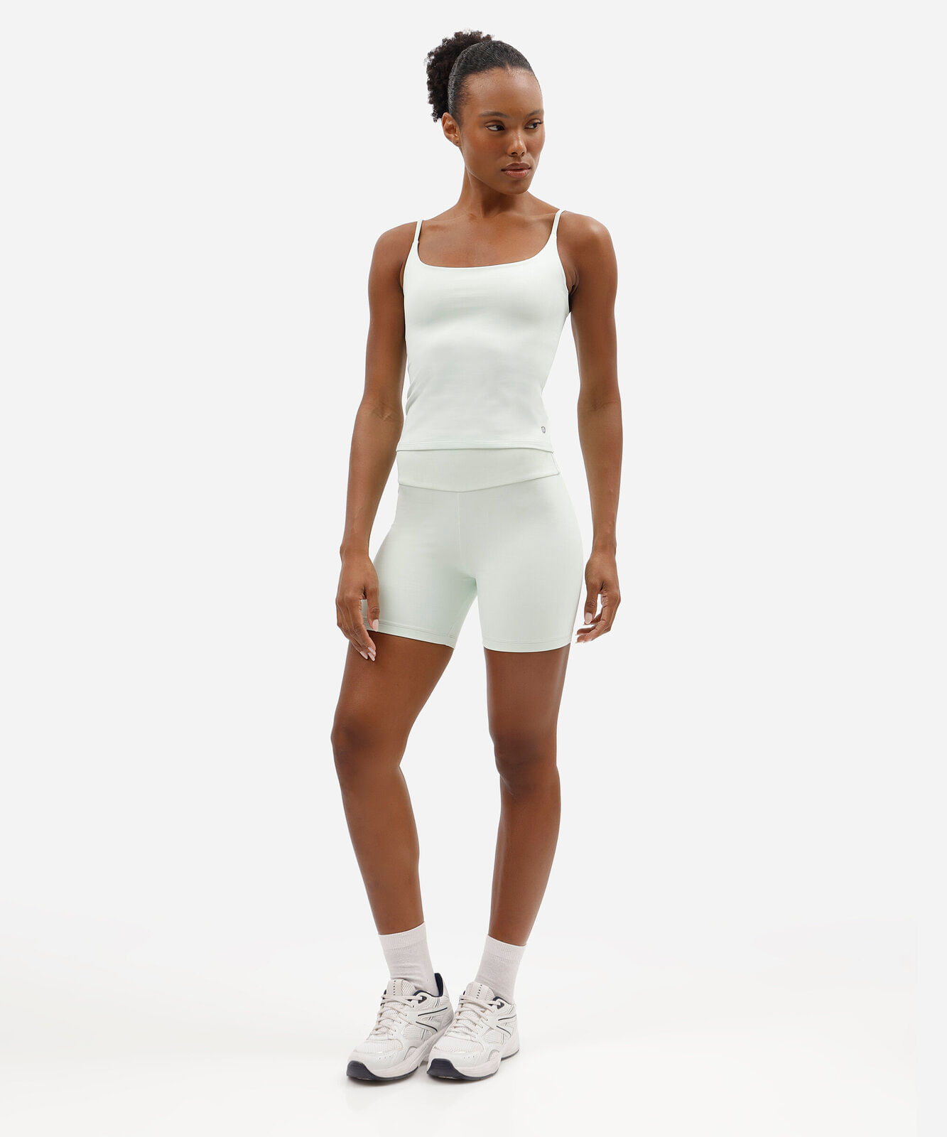 bermuda esportiva feminina cintura alta verde