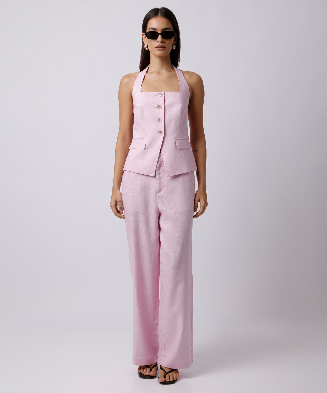 calça feminina de alfaiataria com linho mindset rosa
