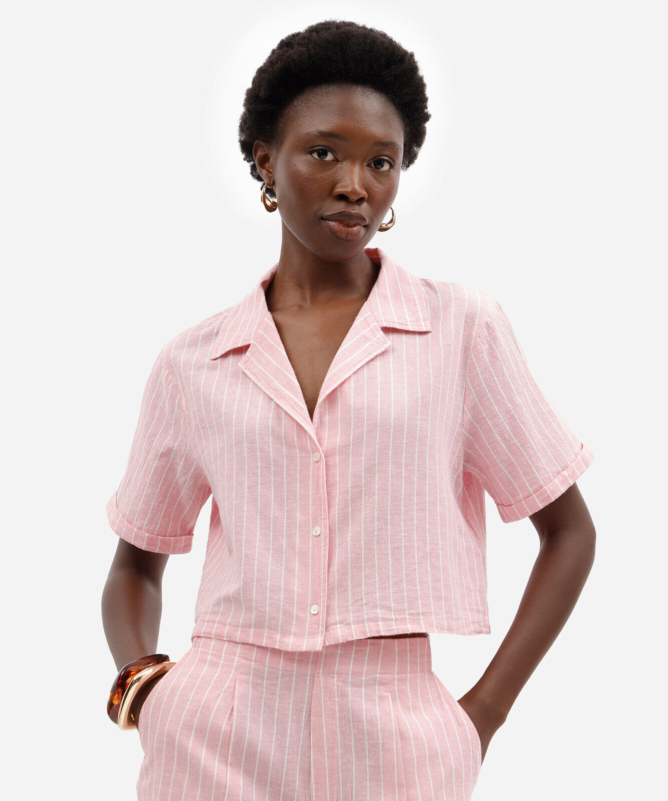 camisa boxer feminina com linho manga curta listrada rosa