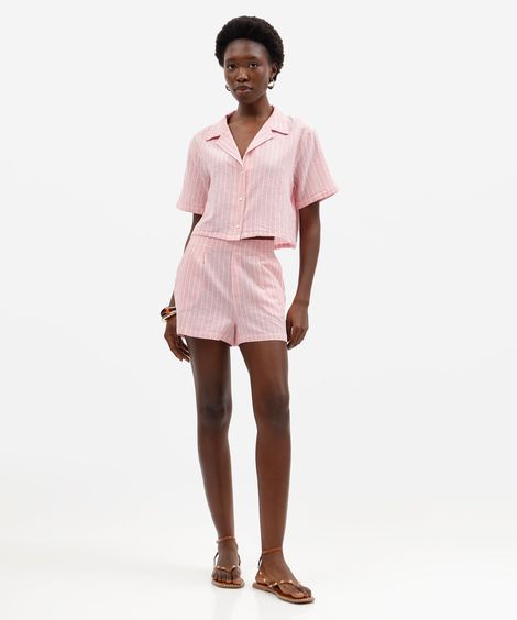 short evasê feminino com linho e pregas listrado rosa