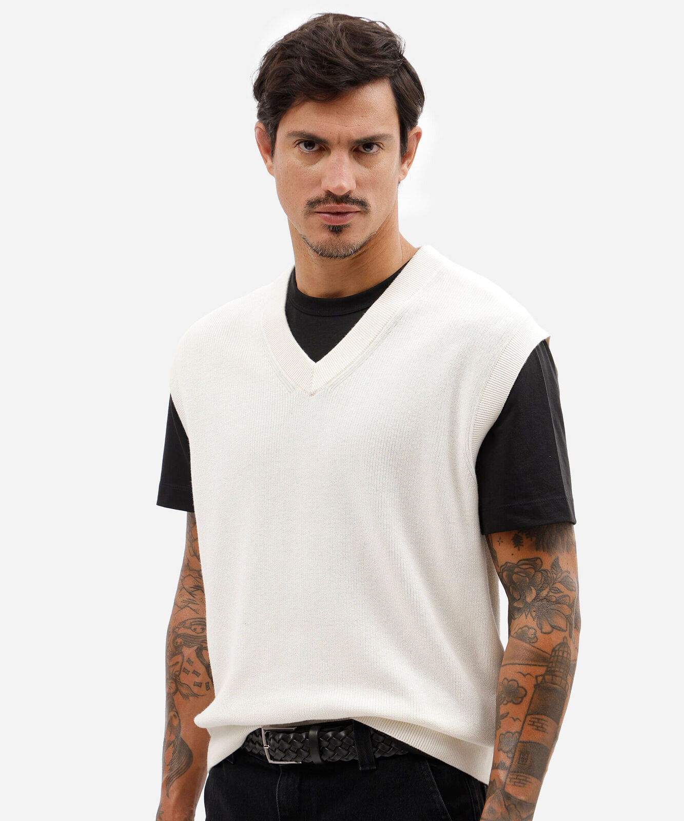 colete oversized masculino de tricot gola v off white