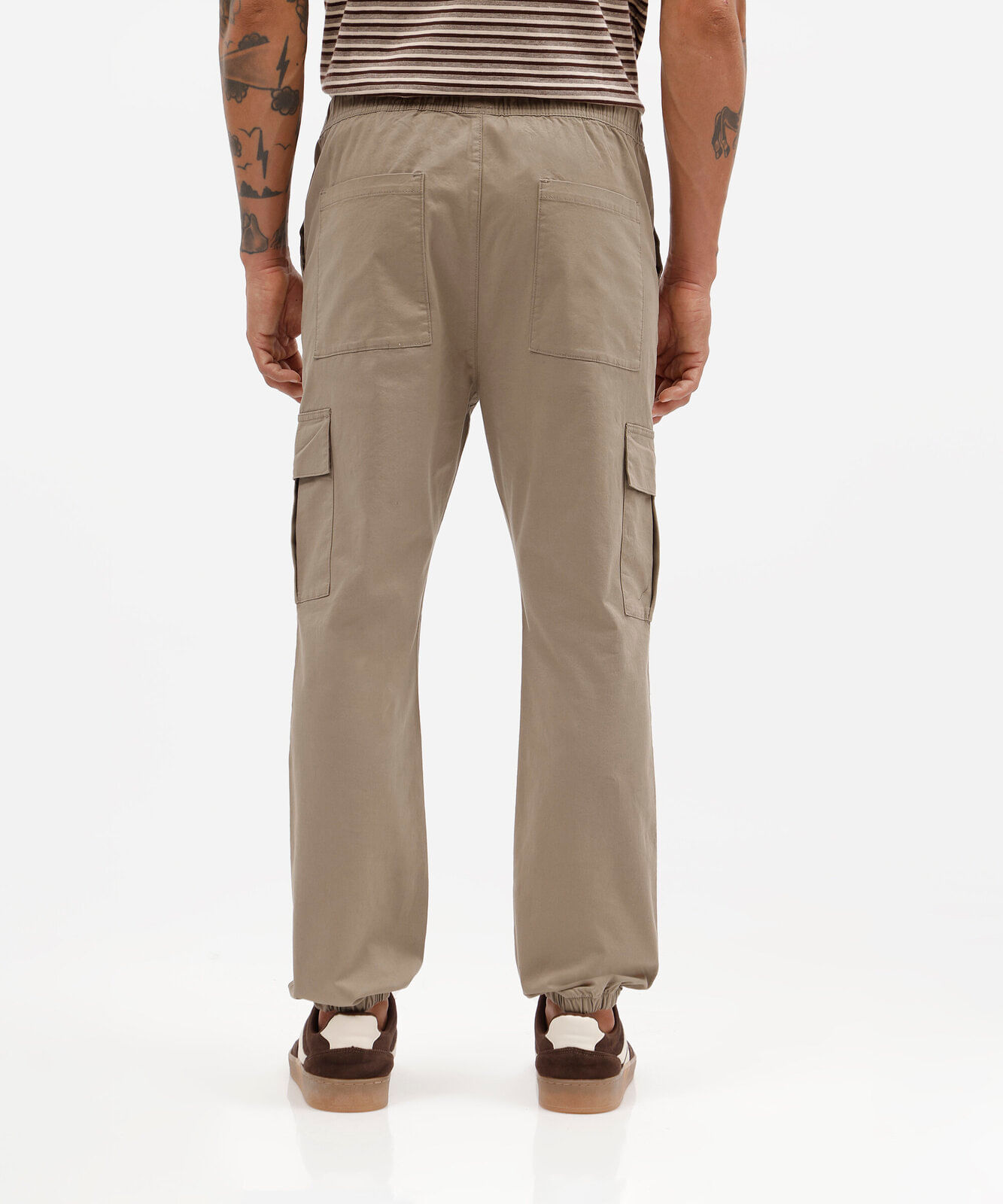 calça jogger cargo masculina de sarja cós elástico bege