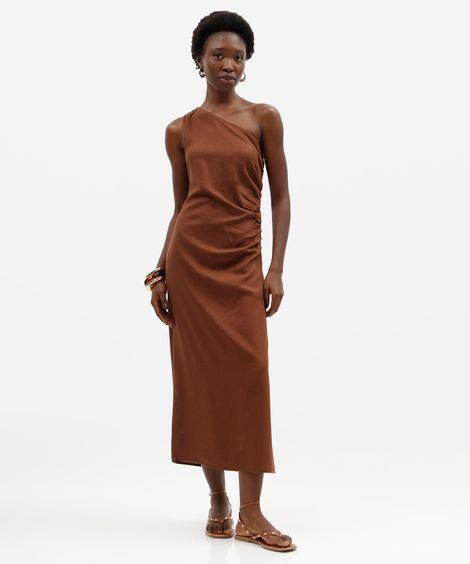 vestido midi feminino com linho ombro único franzido marrom