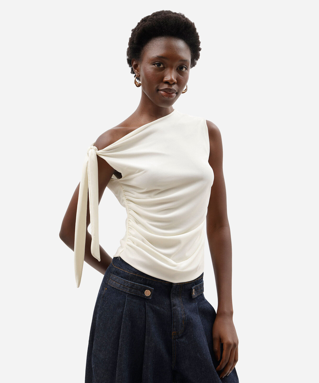 blusa feminina de tule franzida com amarração off white