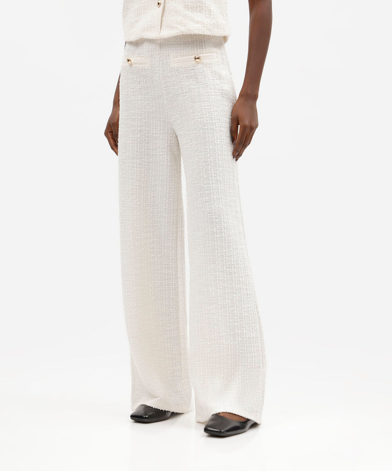 calça reta feminina de alfaiataria em tweed off white