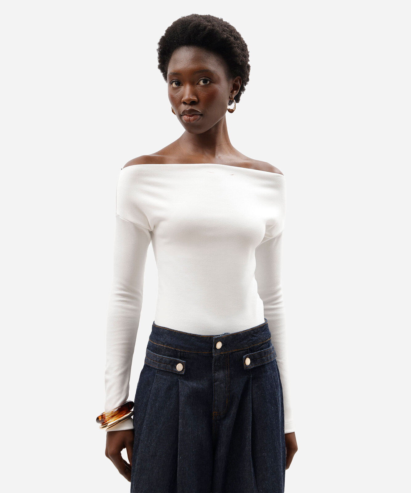 blusa feminina de algodão decote canoa manga longa off white