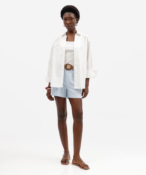 short feminino de alfaiataria com linho e cinto azul