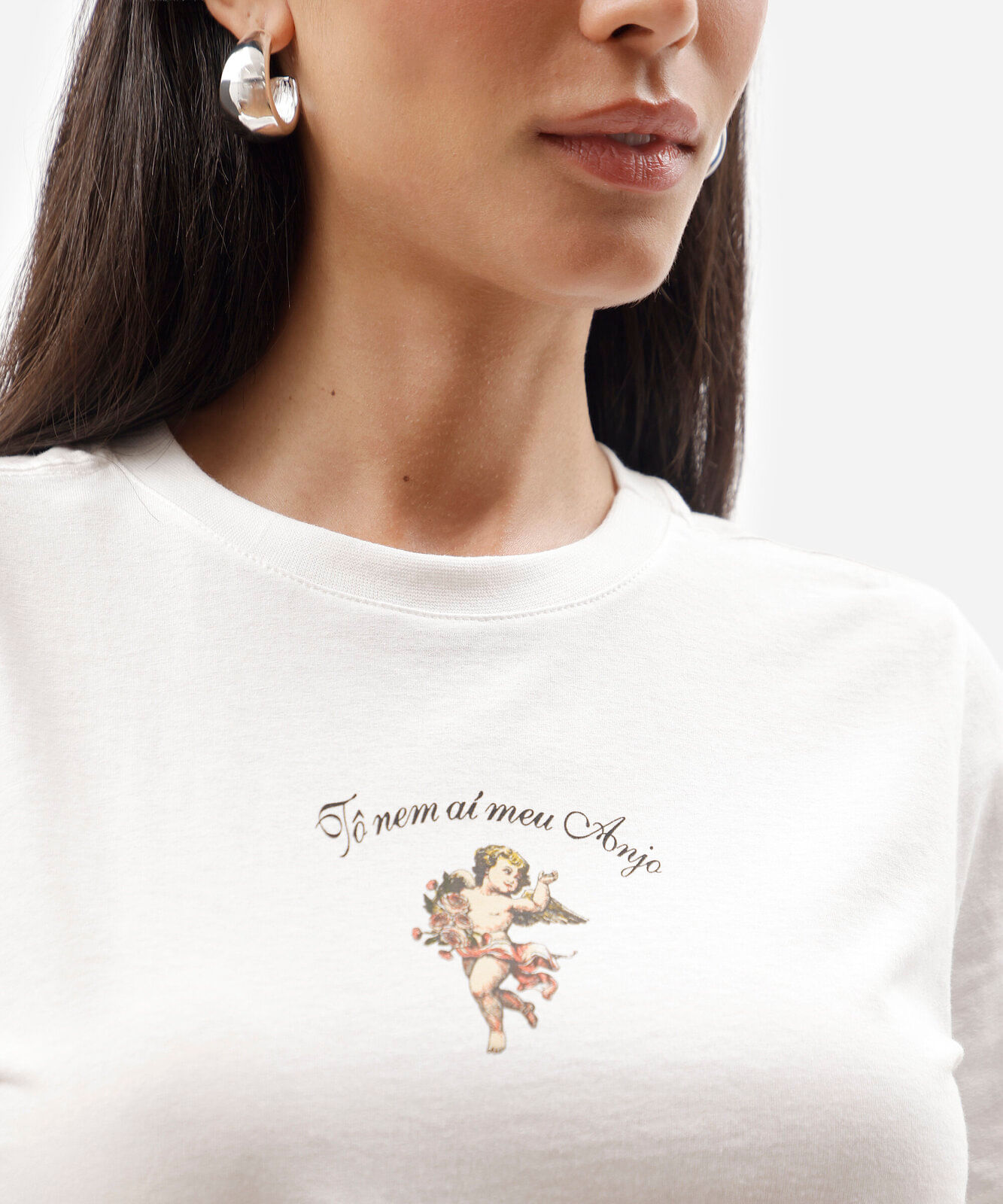 camiseta feminina de algodão manga curta estampada básica off white