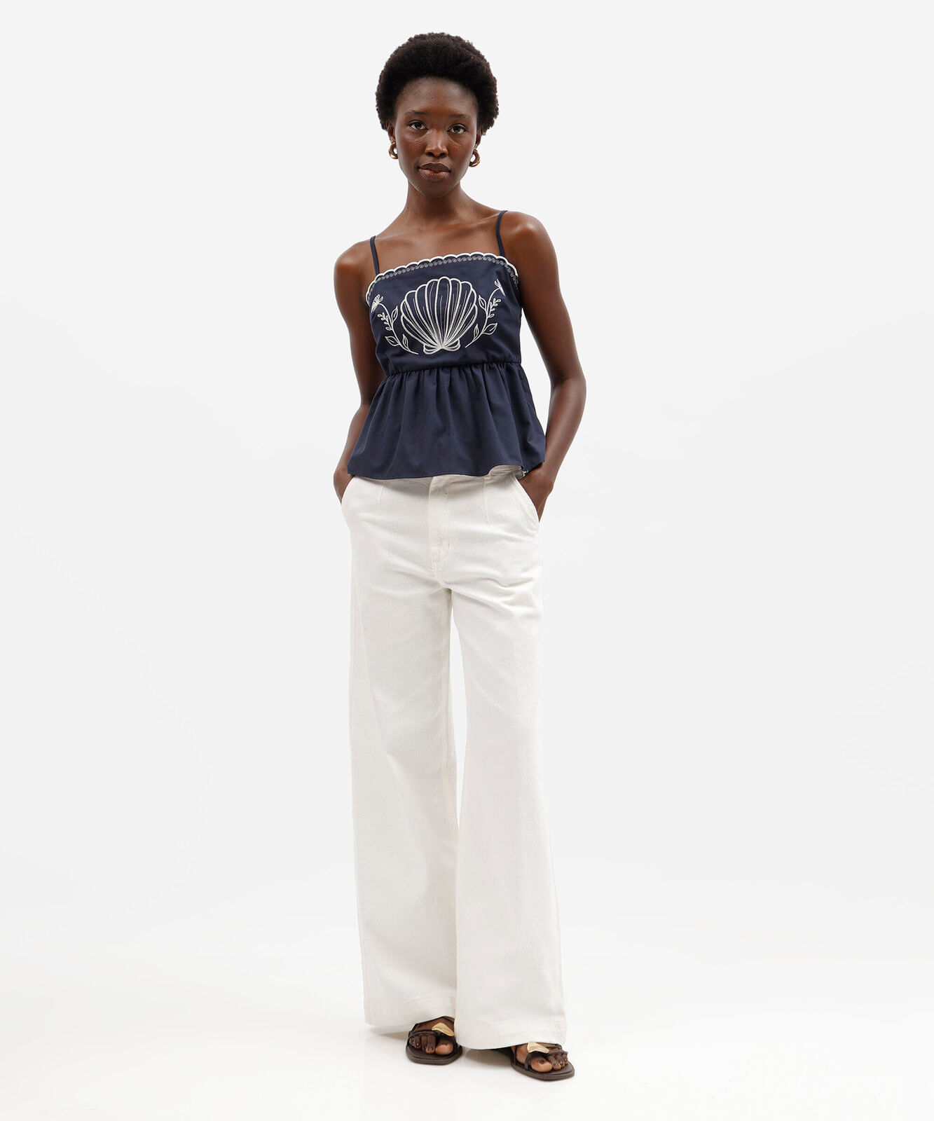 blusa peplum feminina de algodão alça fina bordada azul