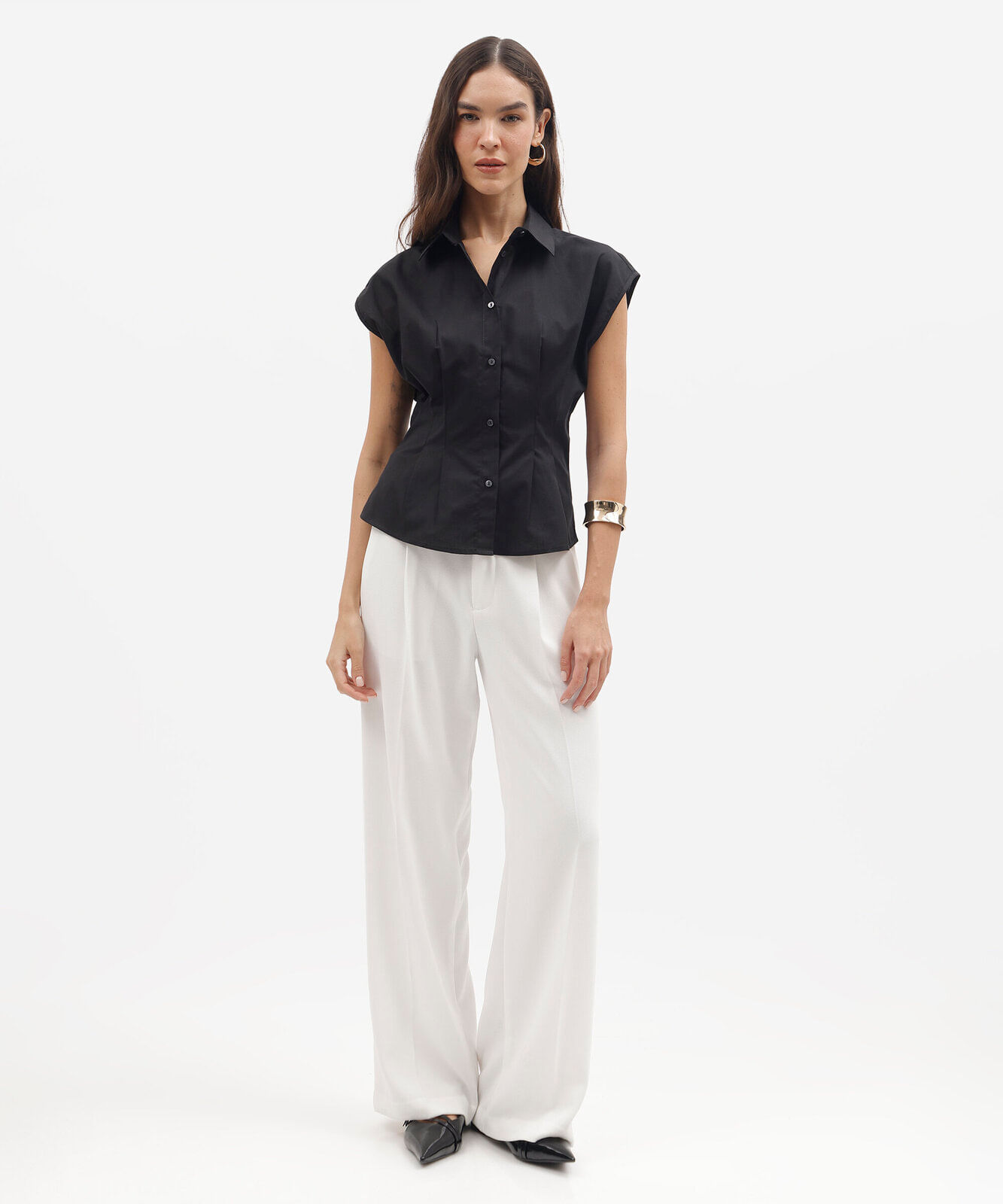 camisa feminina de algodão manga curta com pregas preta
