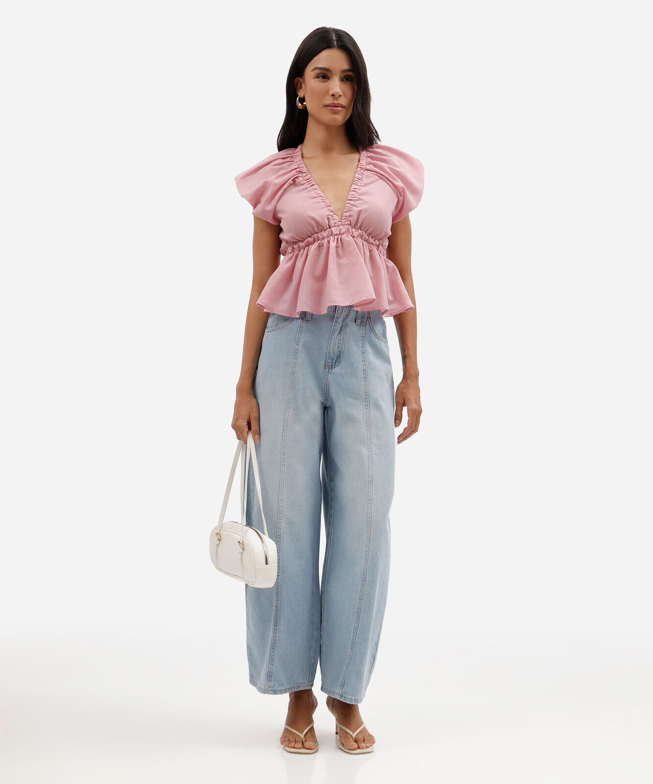 blusa feminina decote v com babado manga bufante rosa