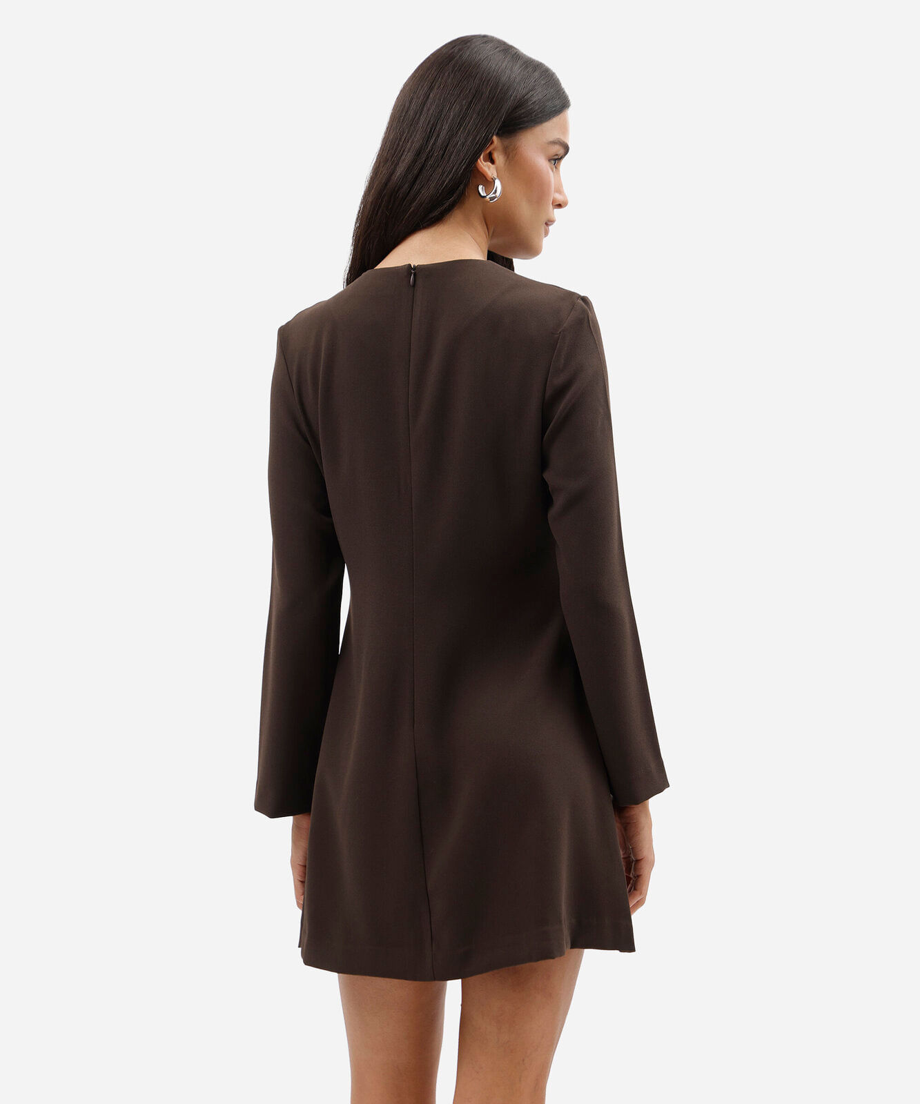vestido curto feminino com pregas manga longa marrom
