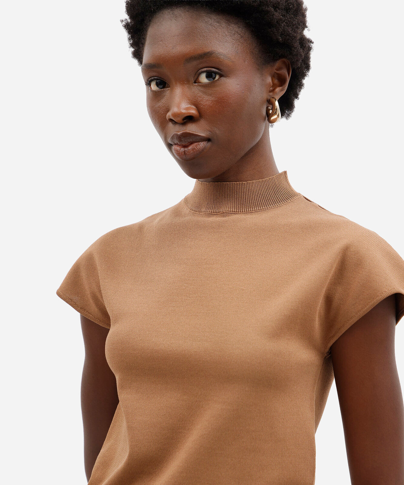 blusa feminina de tricot gola alta manga curta marrom