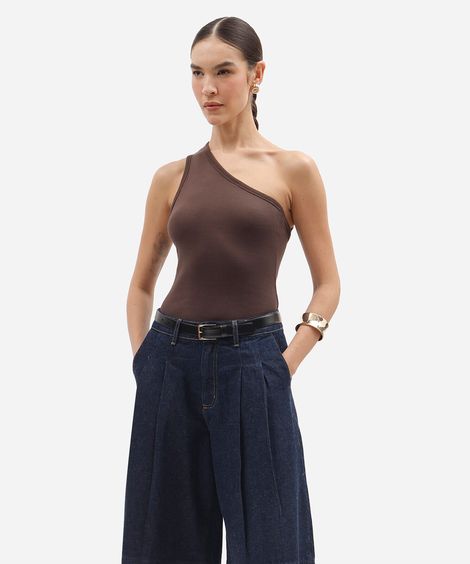 body ombro único feminino de canelada marrom