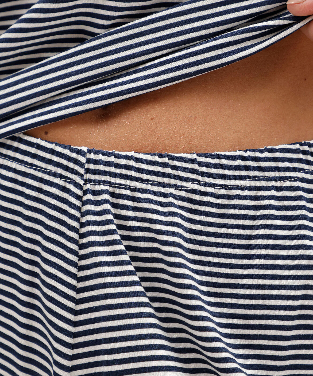 pijama short doll feminino de viscose listrado azul