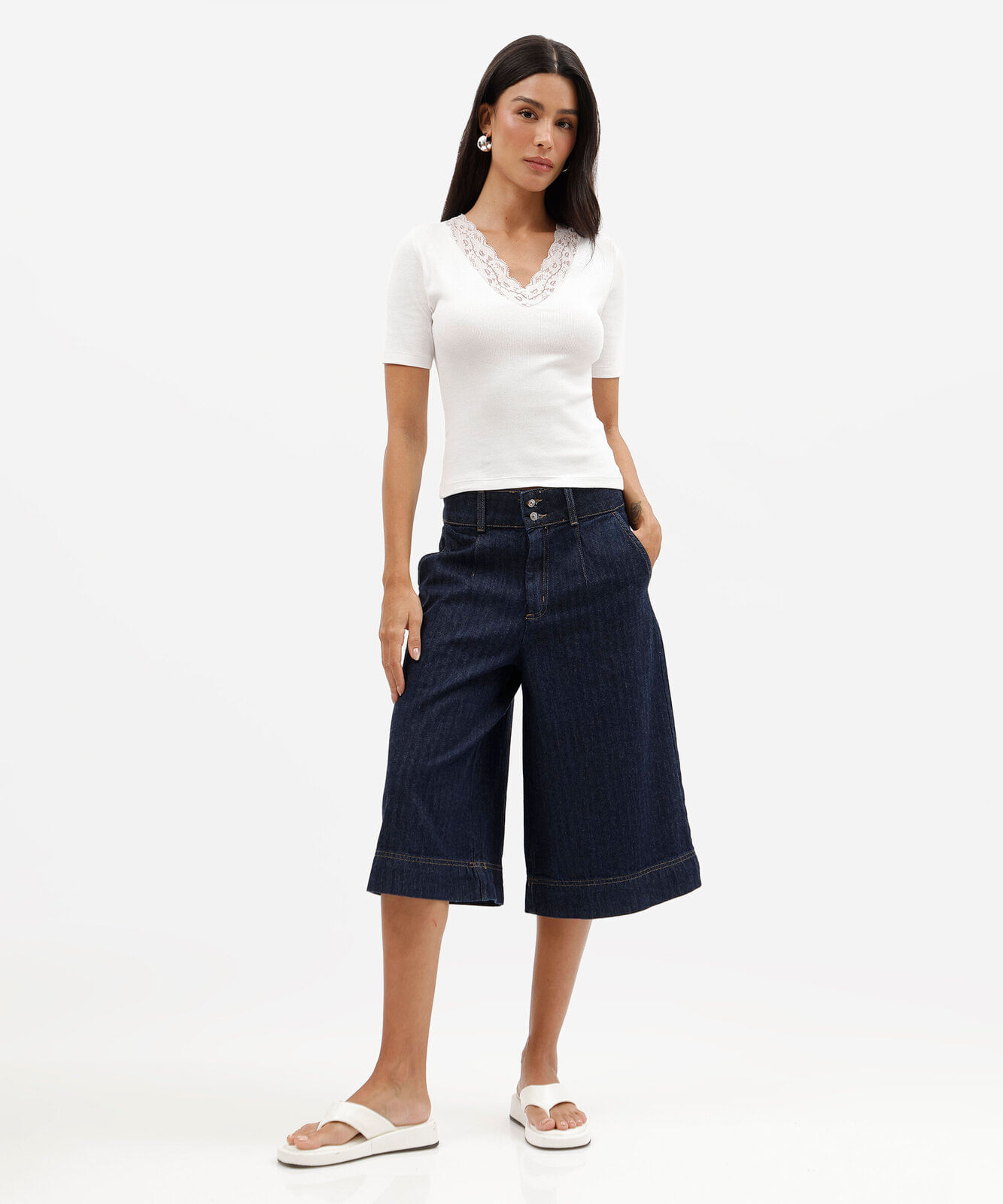 blusa feminina de algodão decote v com renda manga curta canelada off white