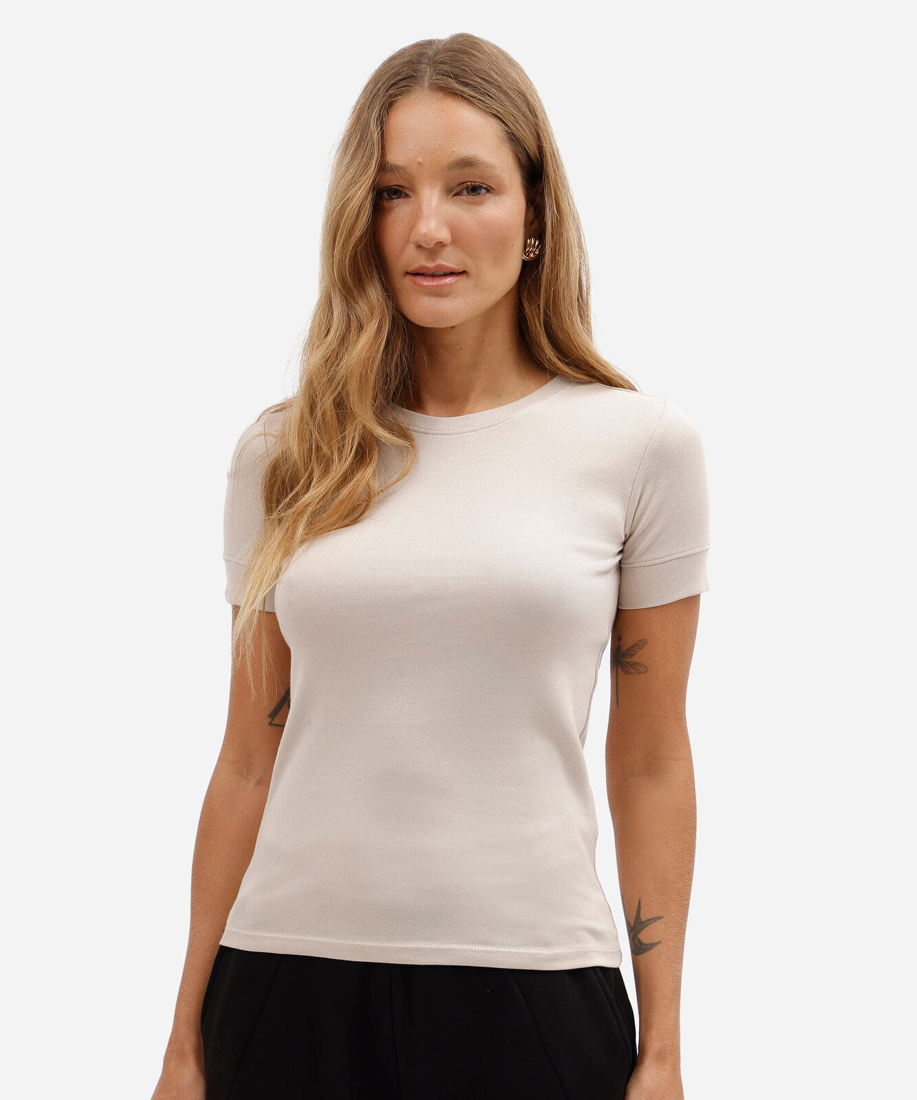 blusa baby look feminina de algodão manga curta básica bege