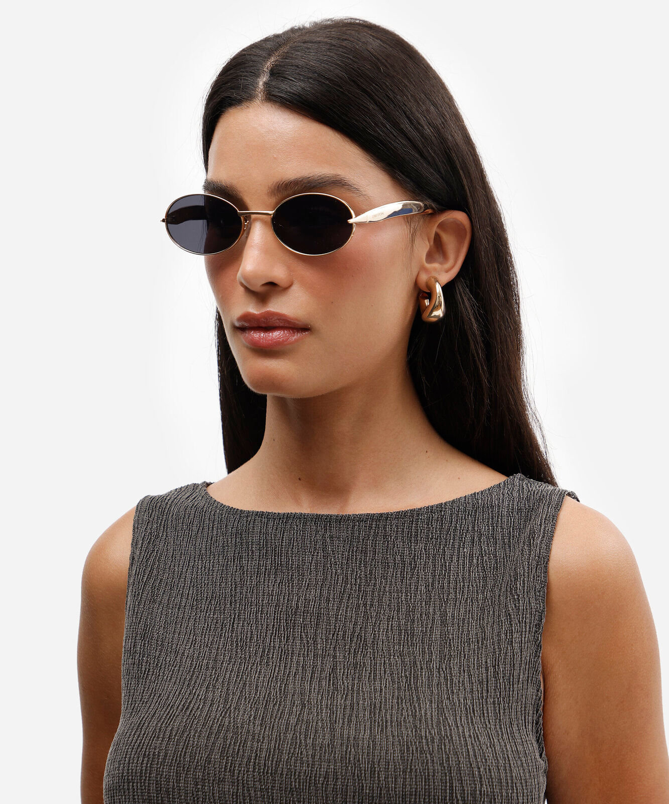 óculos de sol feminino oval de metal triton dourado
