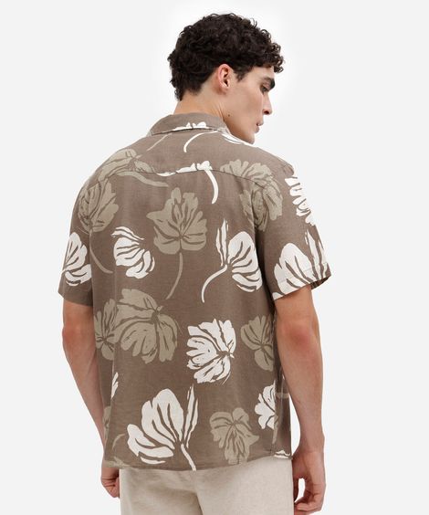 camisa masculina com linho manga curta floral marrom