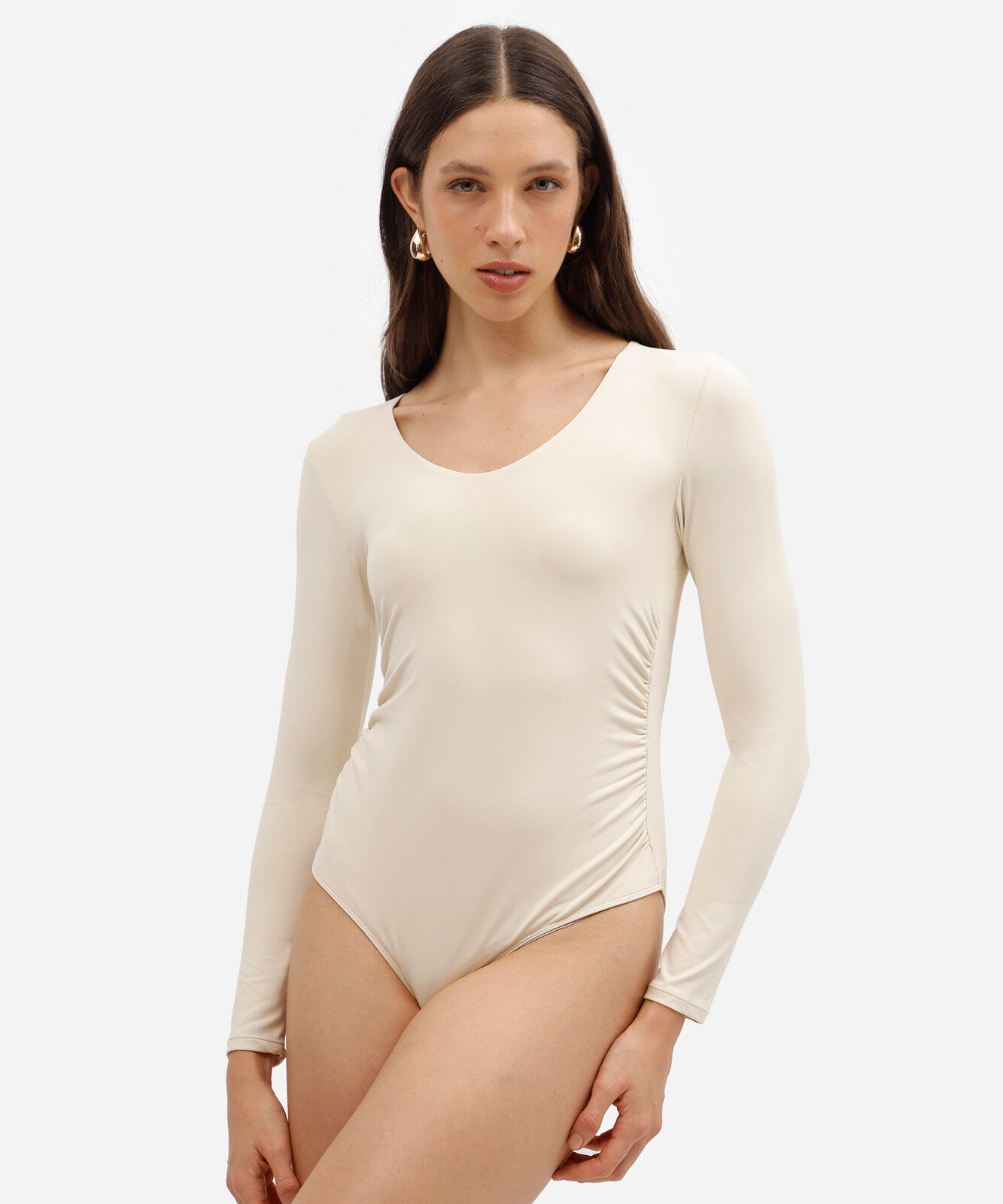 body feminino de poliamida decote v manga longa franzido bege