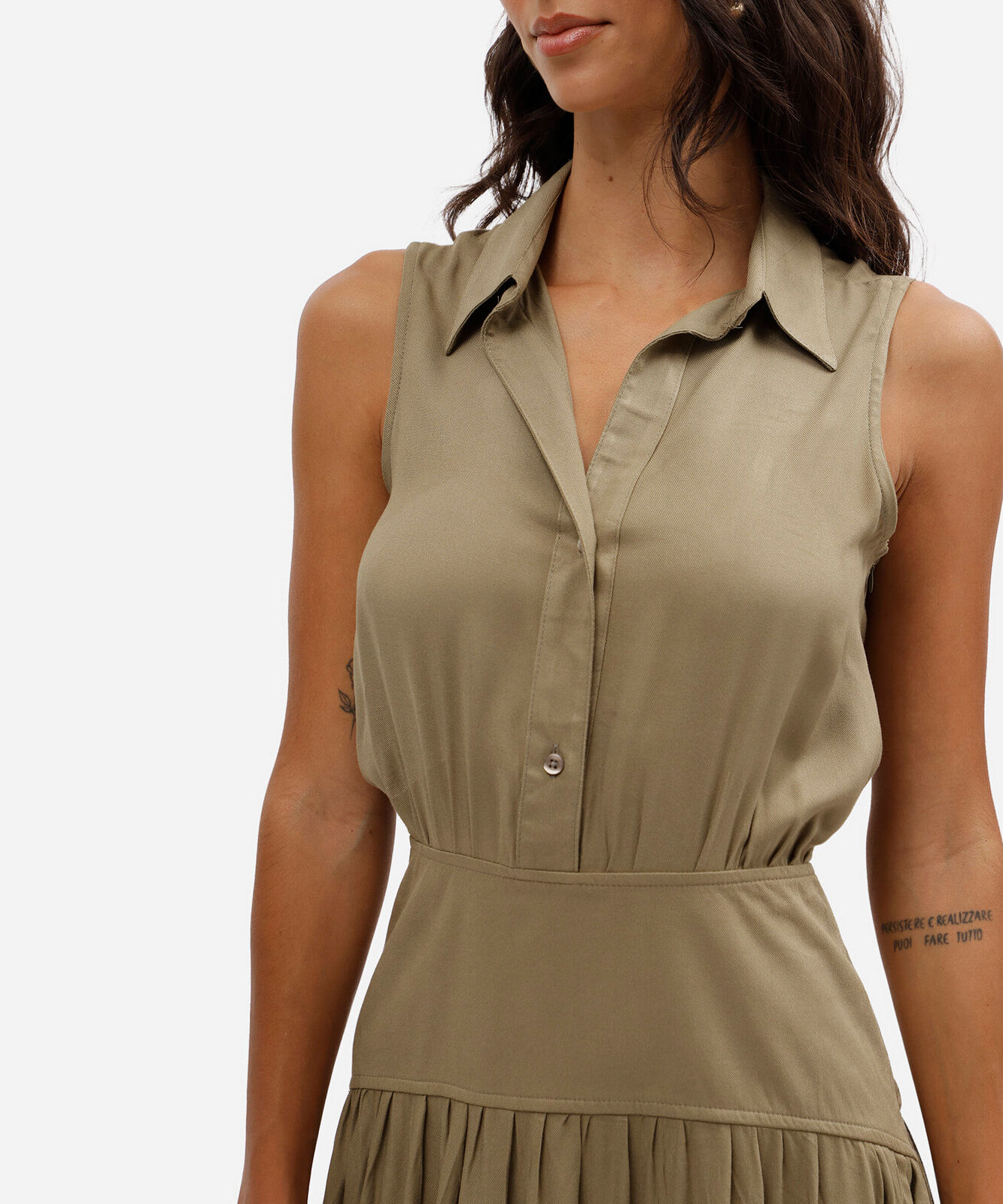 vestido midi chemise feminino de viscose com recorte verde