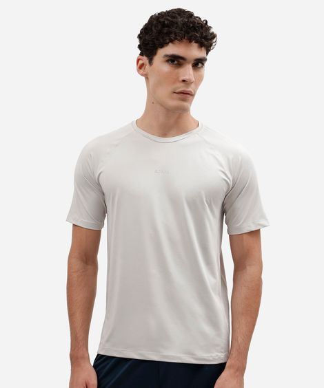 camiseta masculina esportiva com recortes manga curta cinza