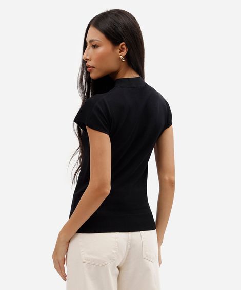 blusa feminina de tricot gola alta manga curta preta