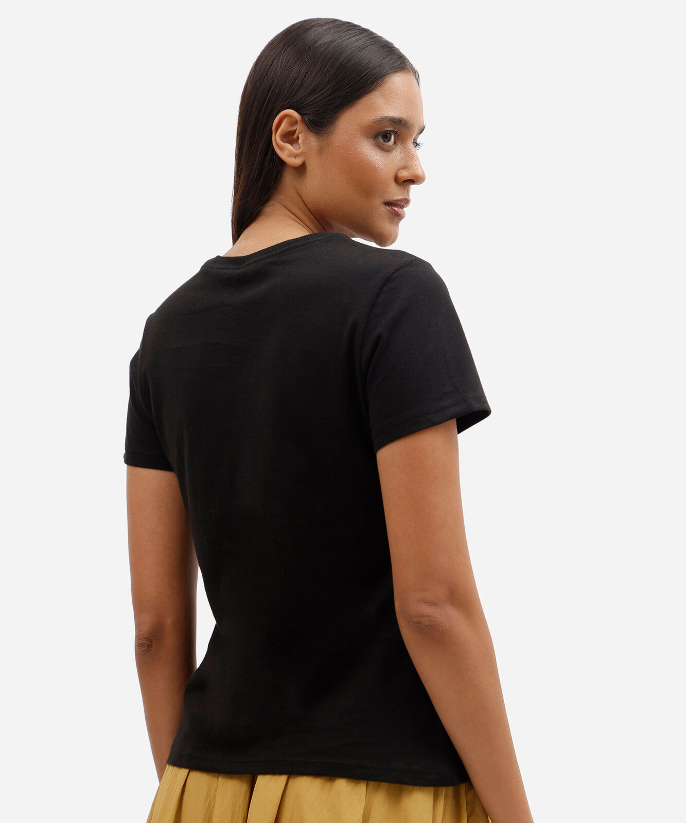 camiseta slim feminina de algodão manga curta floral básica preta