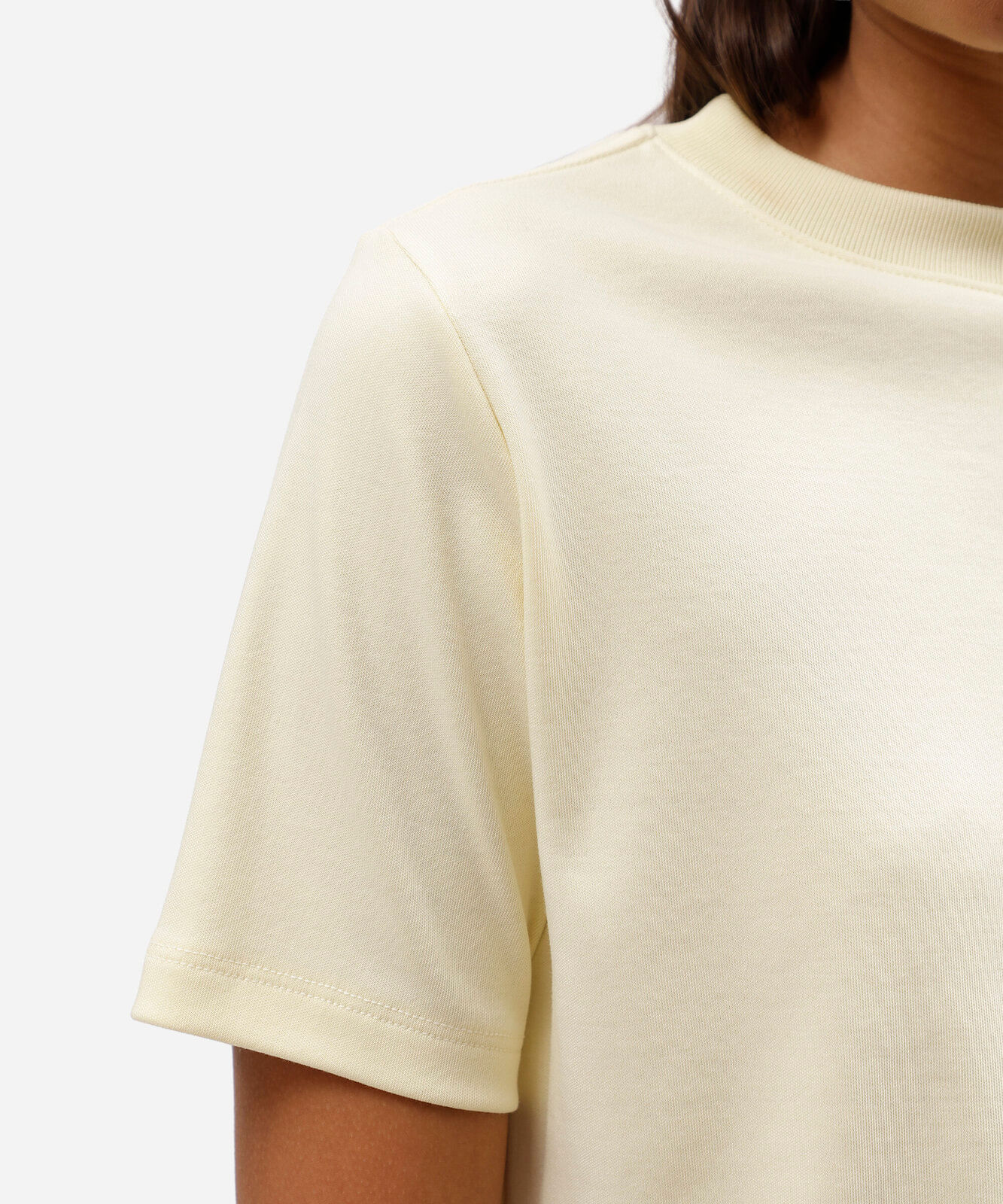camiseta básica feminina de algodão peruano amarela