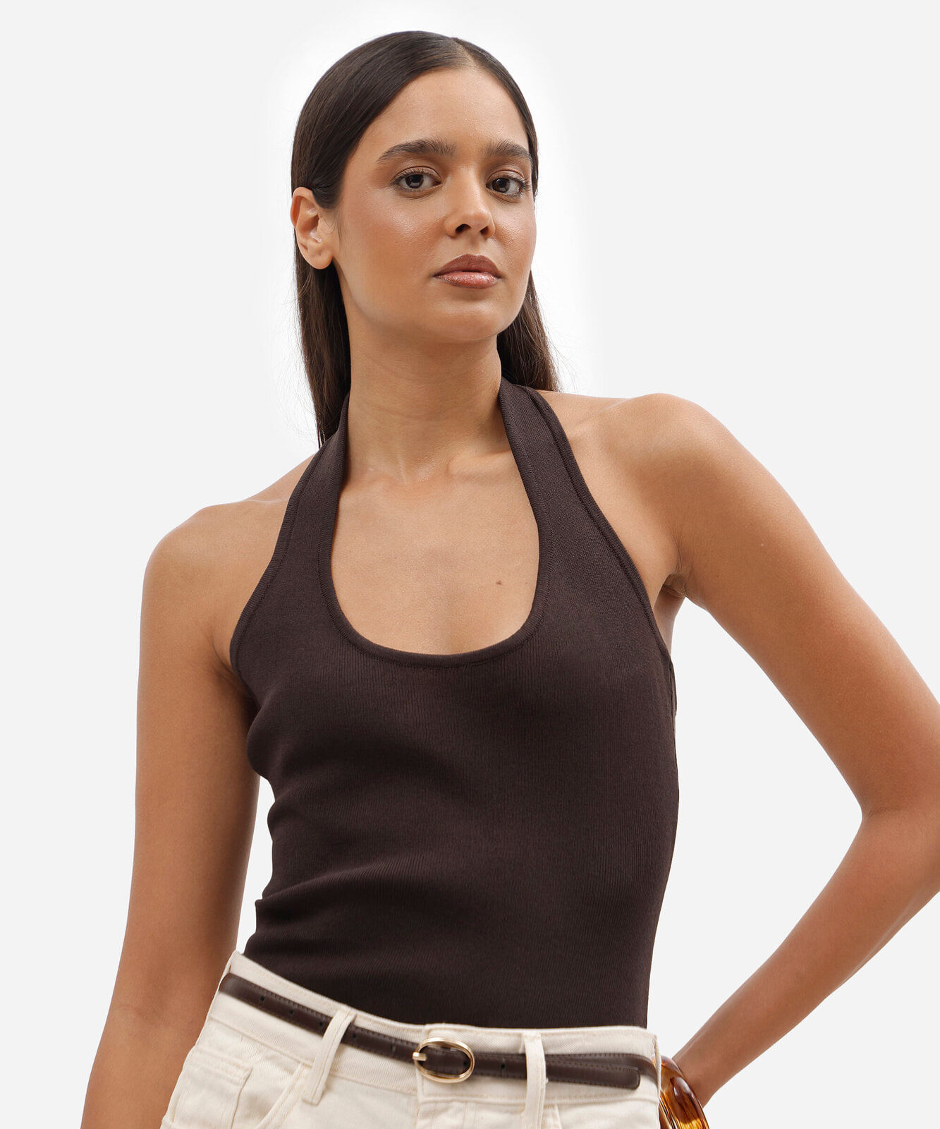 blusa frente única feminina de tricot marrom
