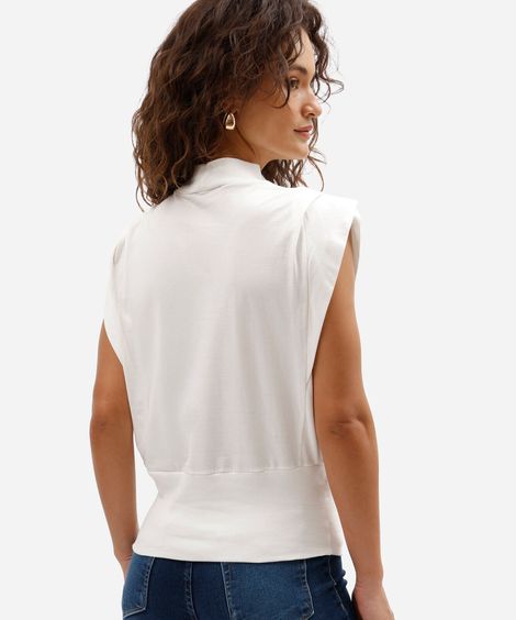 regata feminina de algodão gola alta com ombreiras off white