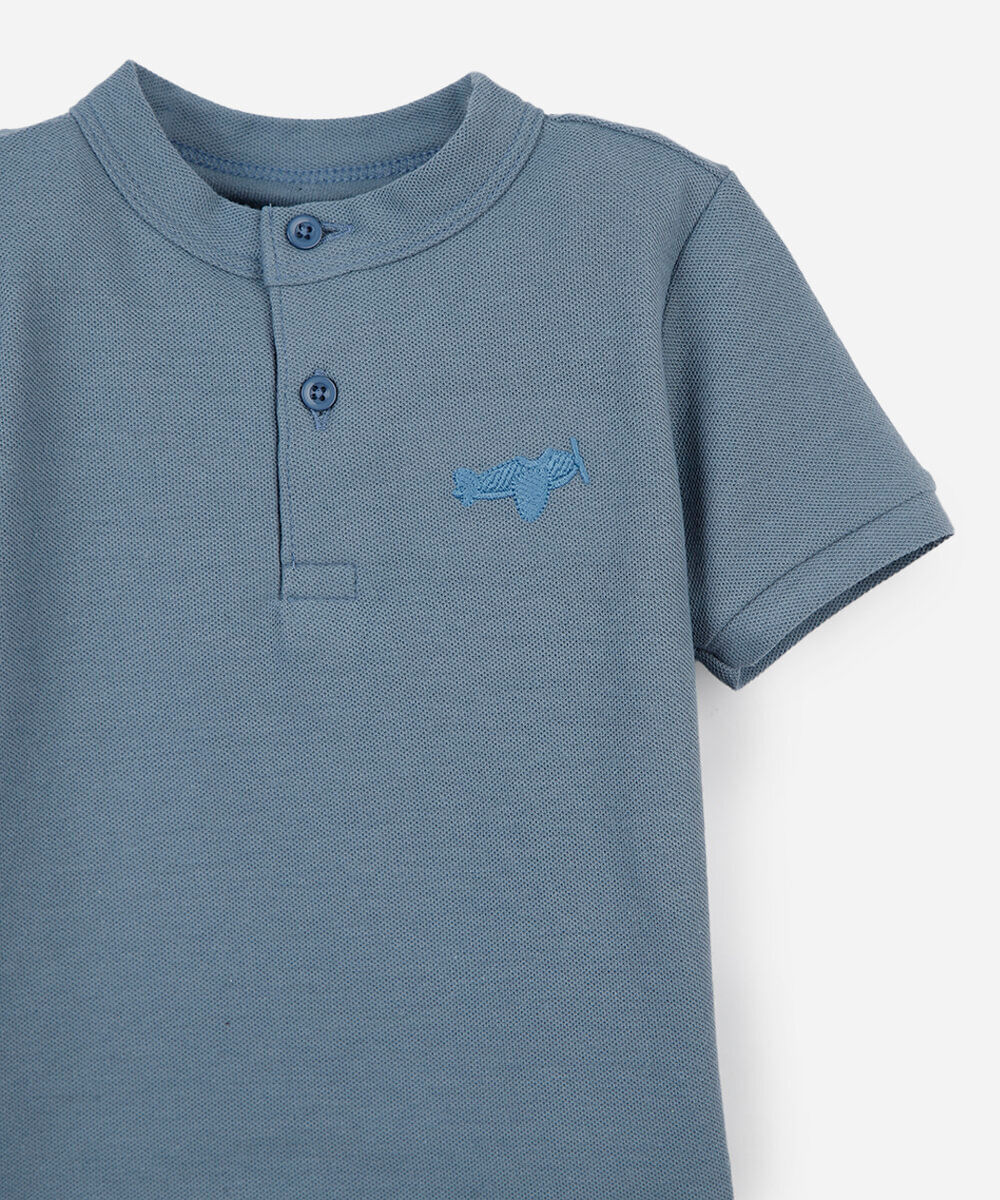 camiseta infantil com algodão gola henley manga curta azul