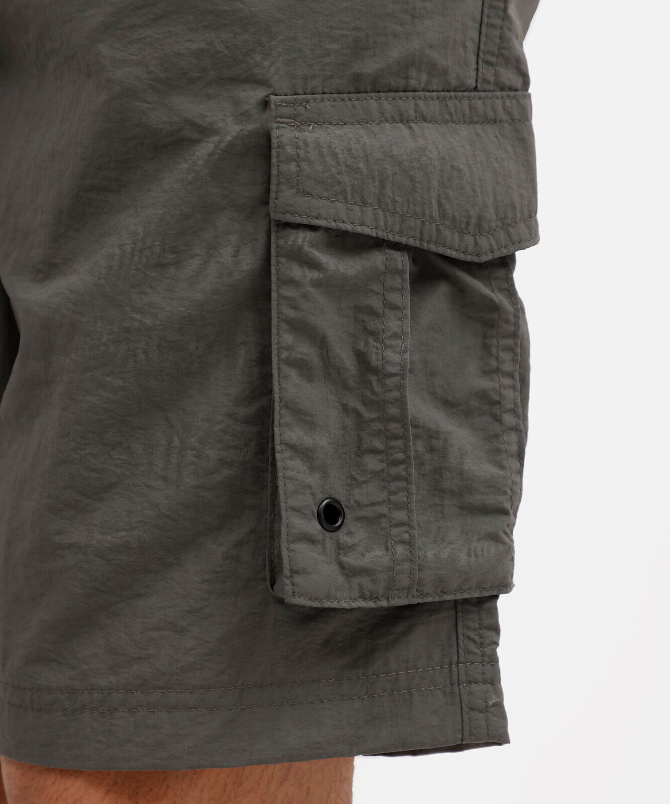 short cargo masculino de poliamida cós elástico cinza