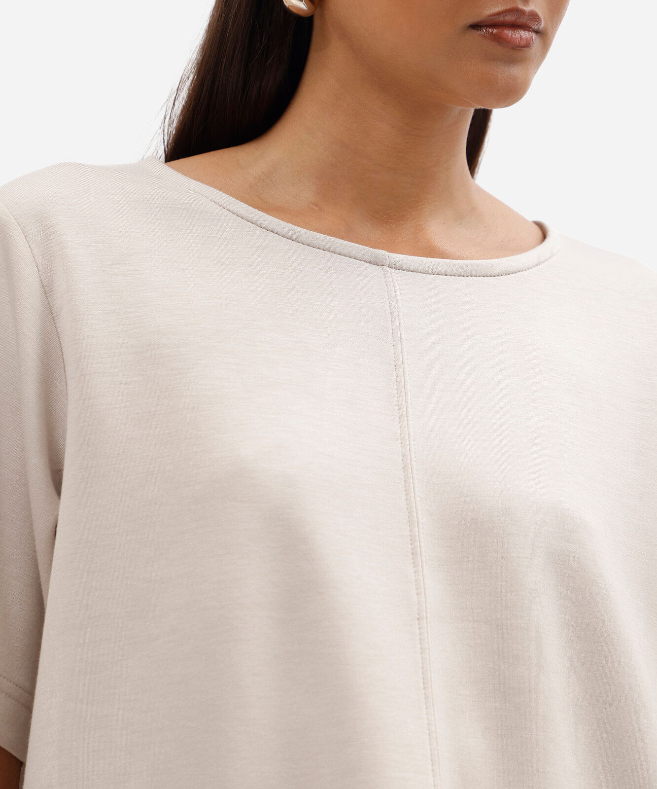 blusa feminina com viscose manga curta scuba básica cinza claro
