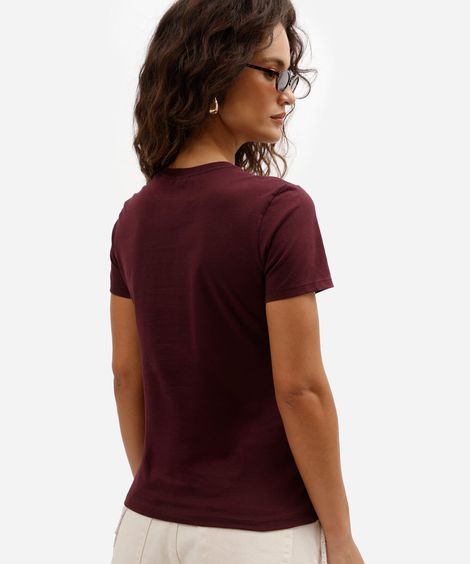 camiseta feminina de algodão estampada vinho