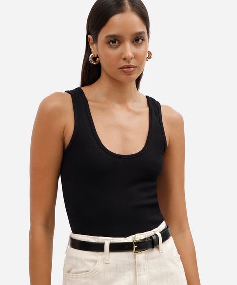 regata feminina de viscose canelada preta