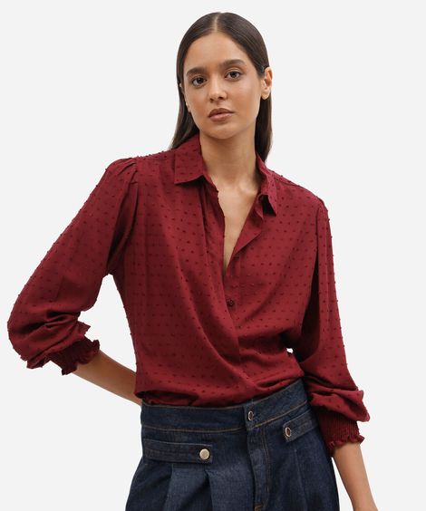 camisa feminina de viscose texturizada poá vinho