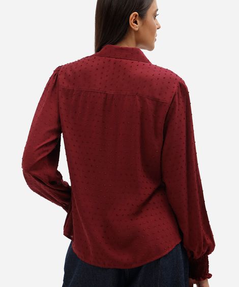 camisa feminina de viscose texturizada poá vinho