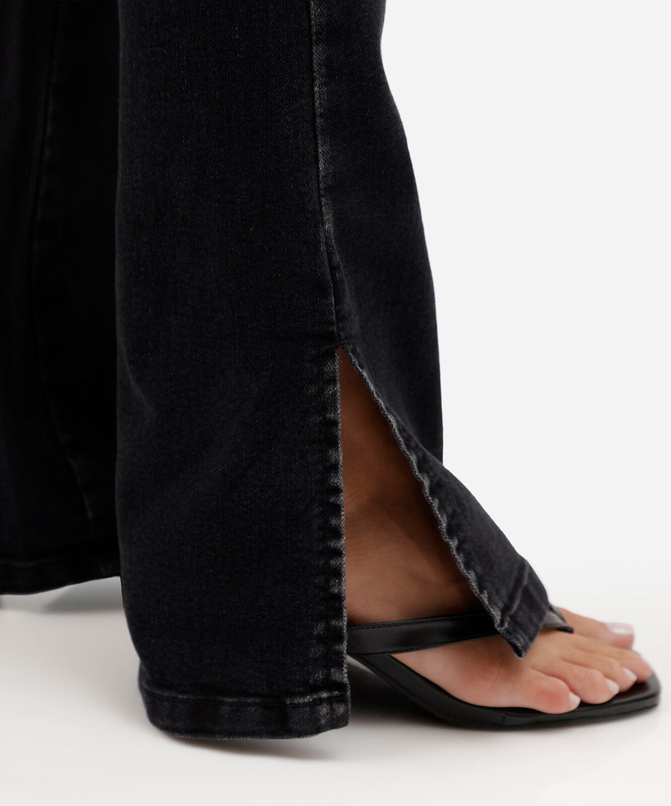 calça boot cut petit feminina jeans sawary preta