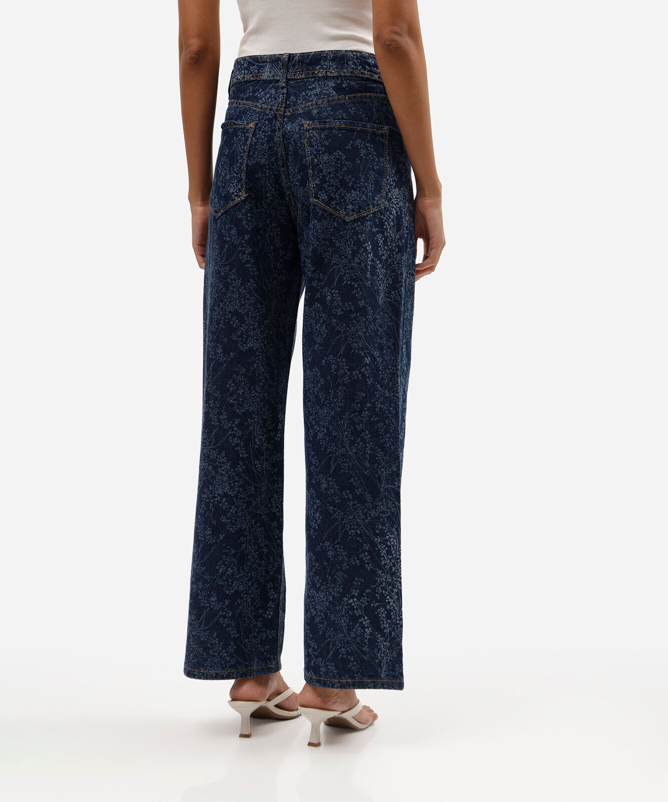 calça wide leg slim petit feminina jeans cintura alta floral azul