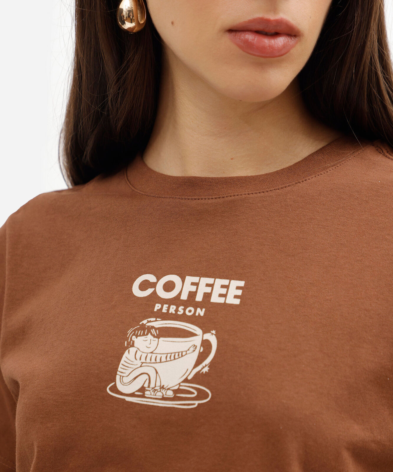 camiseta feminina de algodão manga curta estampada básica marrom