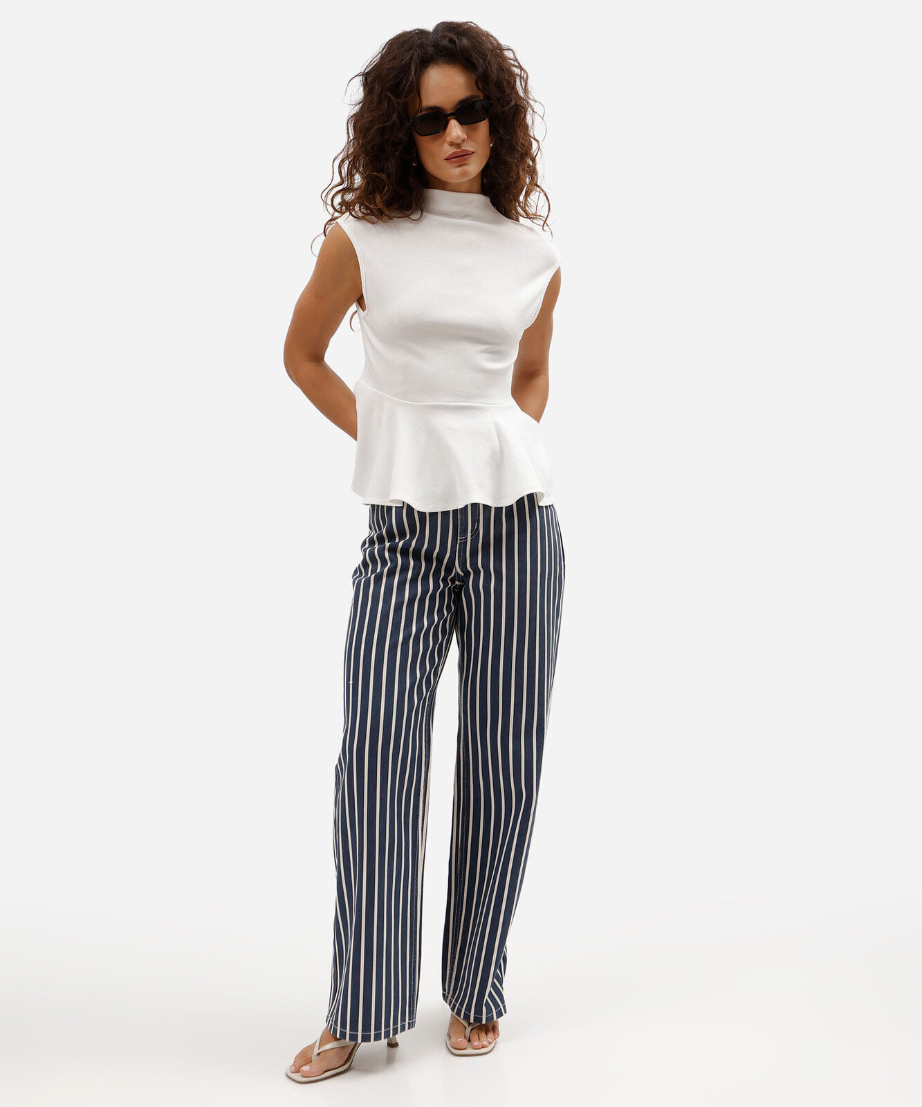 calça wide leg slim petit feminina de sarja cintura alta listrada azul