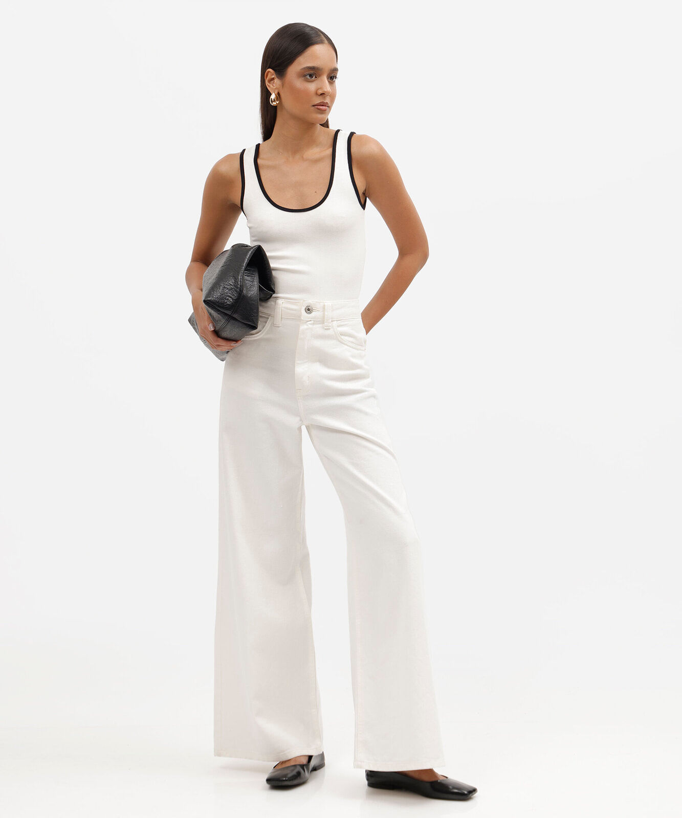 regata feminina de viscose canelada off white