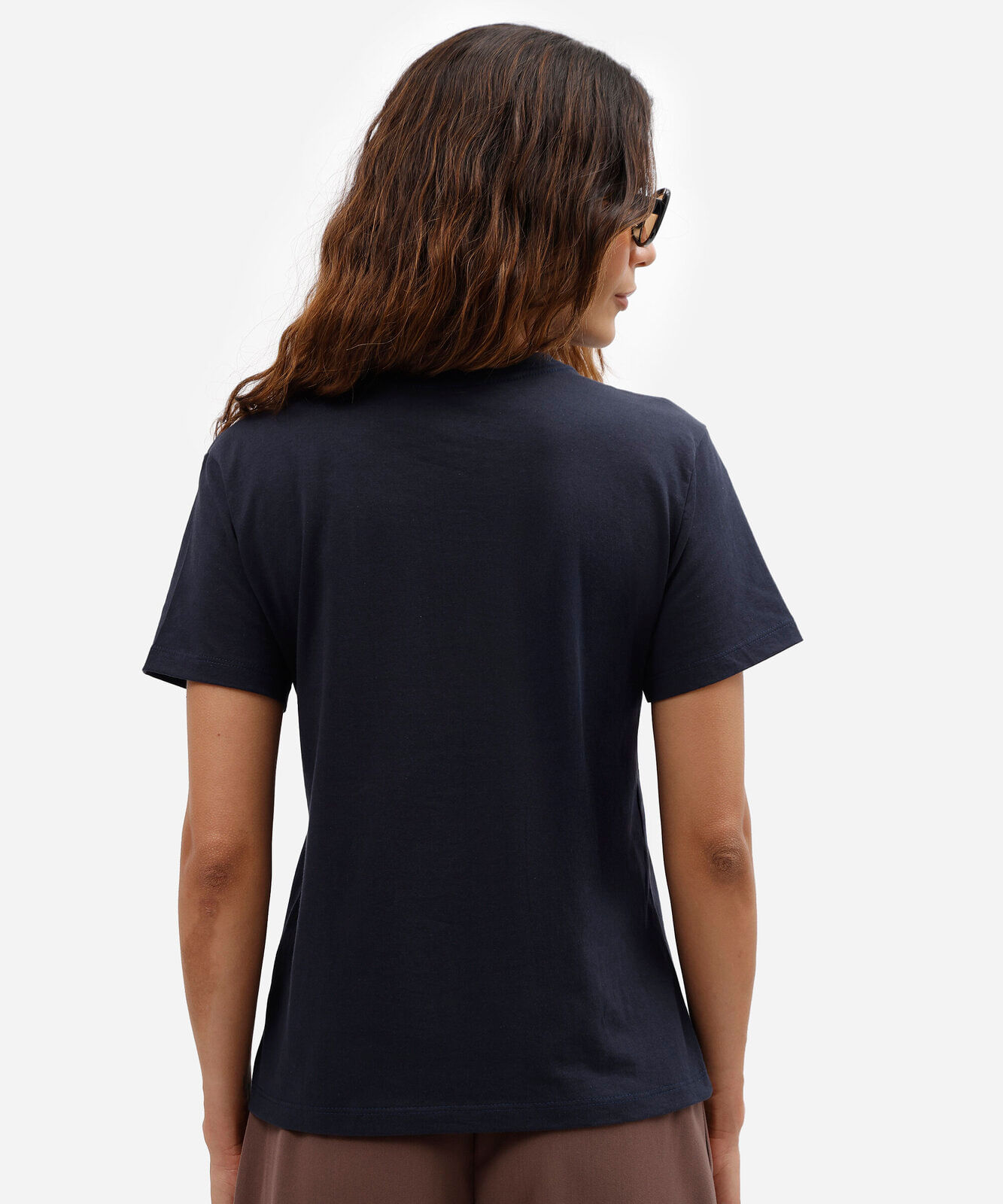 camiseta feminina de algodão com estampa coelho e saltitante azul