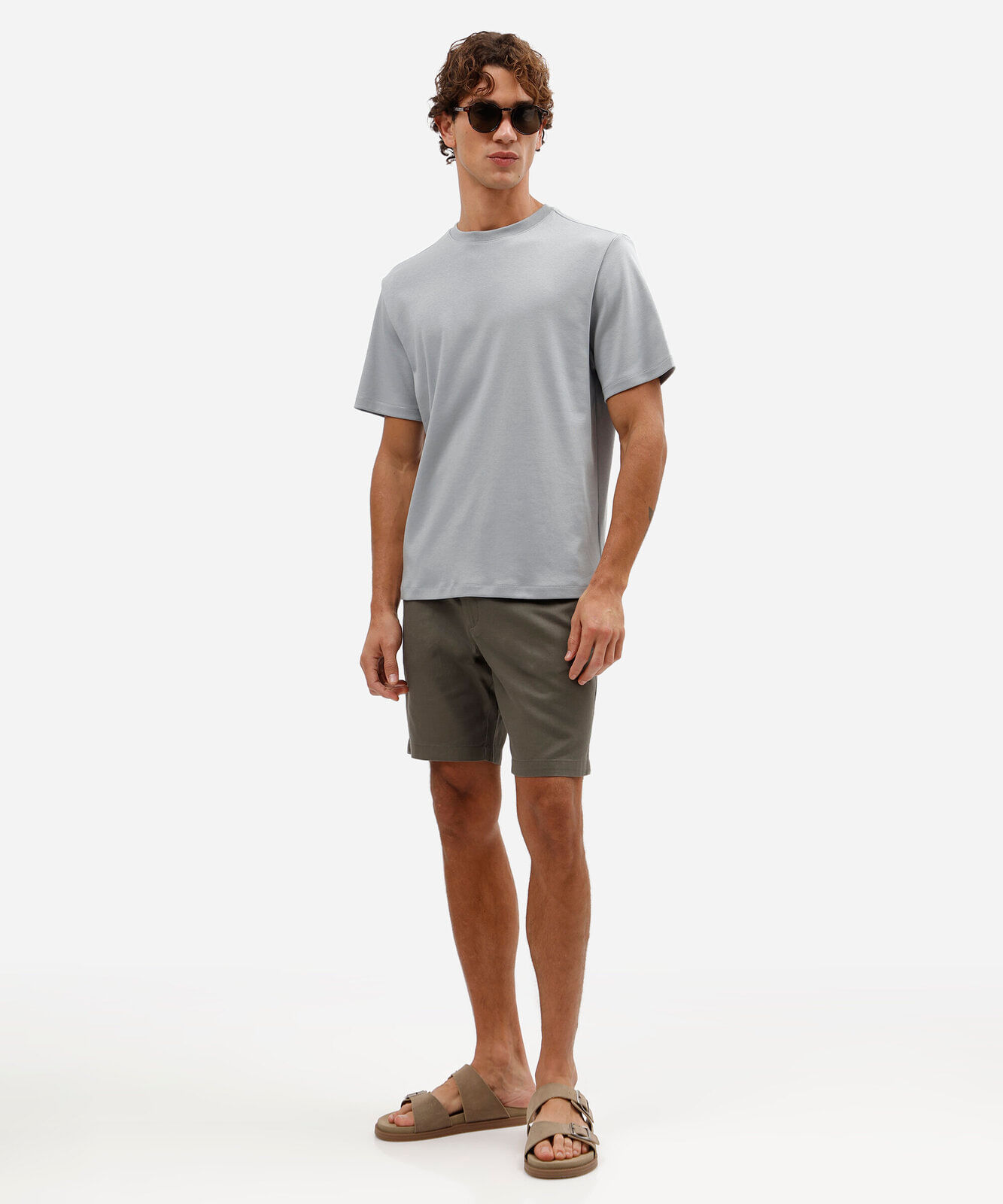 bermuda masculina de sarja cós elástico com bolso verde