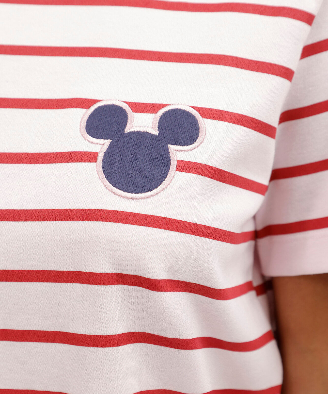 camiseta feminina com algodão manga curta listrada julia faria e mickey e amigos rosa
