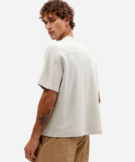 camiseta box fit masculina com algodão e recorte manga curta verde
